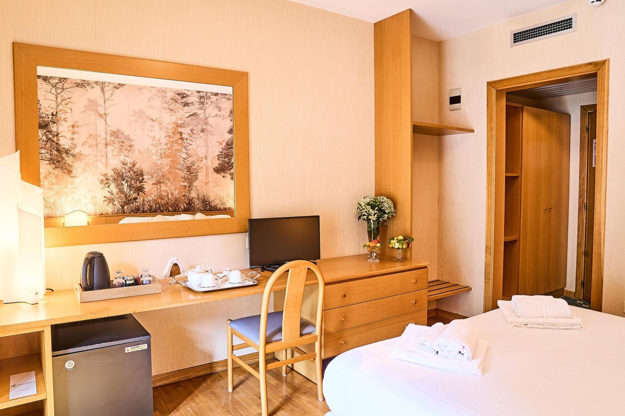Hotel Camigliatello Камильятелло-Силано Экстерьер фото