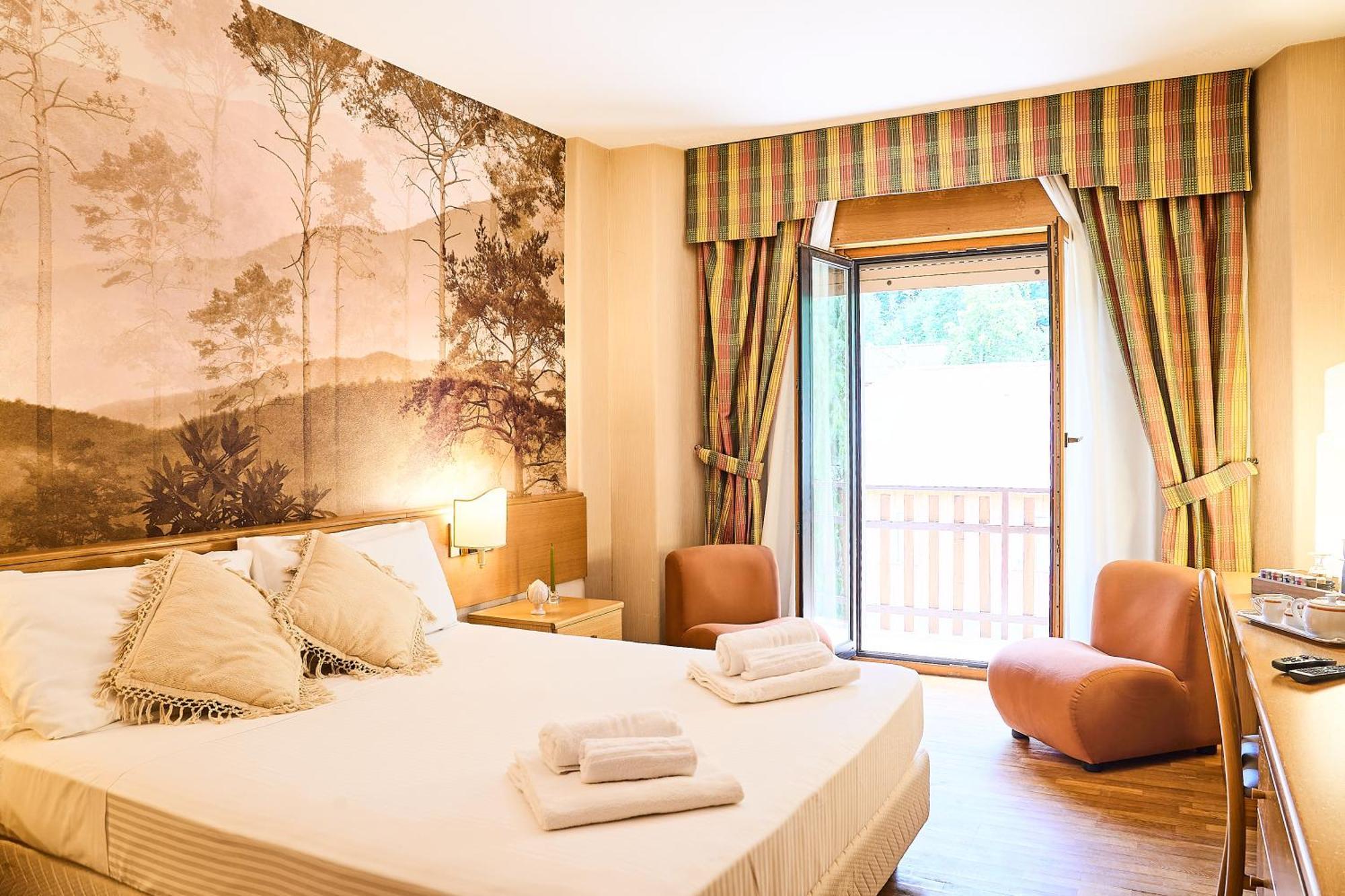 Hotel Camigliatello Камильятелло-Силано Экстерьер фото