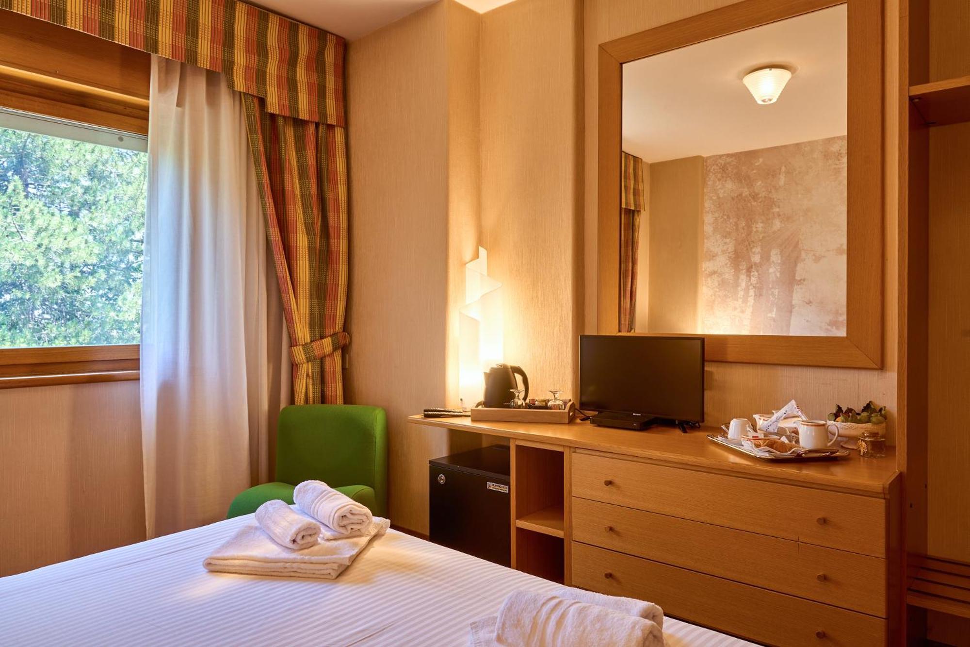 Hotel Camigliatello Камильятелло-Силано Экстерьер фото