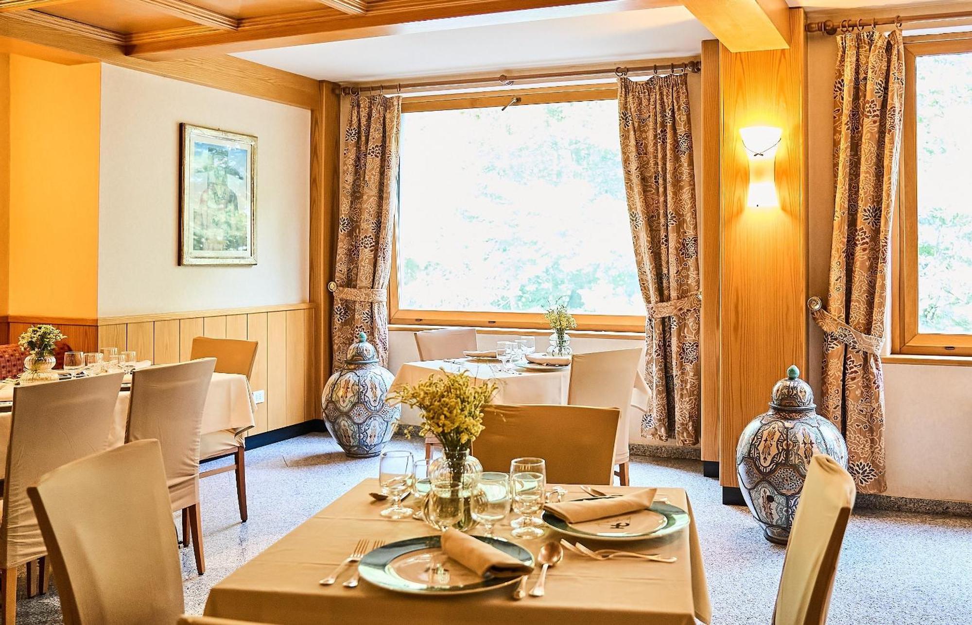 Hotel Camigliatello Камильятелло-Силано Экстерьер фото